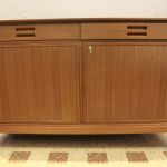 916 6625 SIDEBOARD